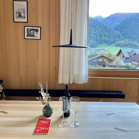 Holderstauden Lägenhet